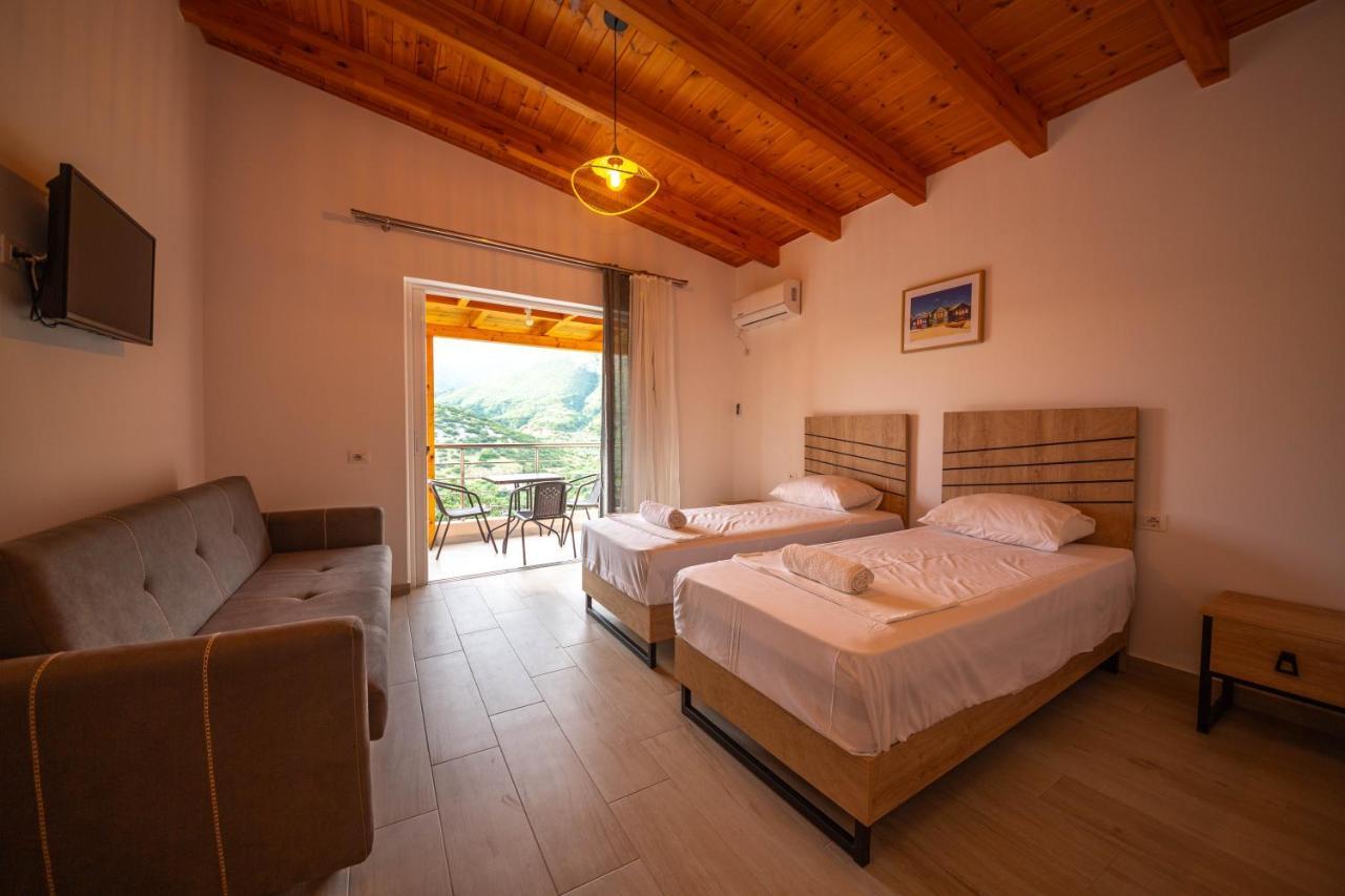 Villa Rondo Химара Экстерьер фото